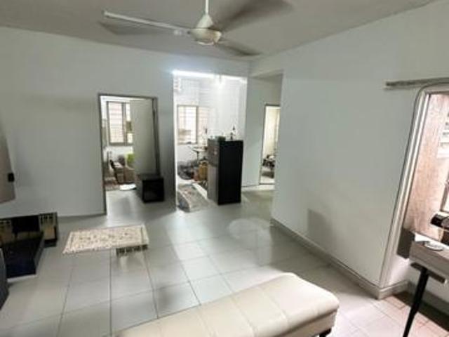 Apartment for sale in Port Klang, Selangor