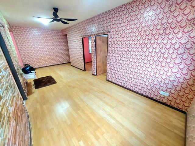 Apartment for sale in Nilai, Negeri Sembilan