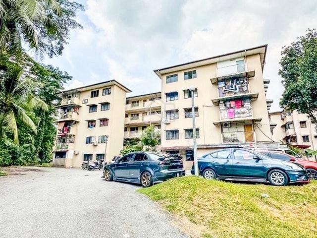 Flat for sale in Country Heights Damansara, Kuala Lumpur