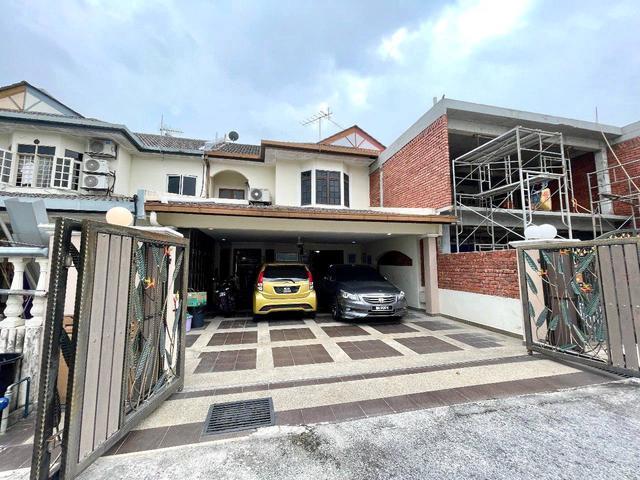 Terraced House for sale in Country Heights Damansara, Kuala Lumpur