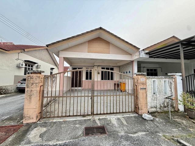 Terraced House for sale in Seremban