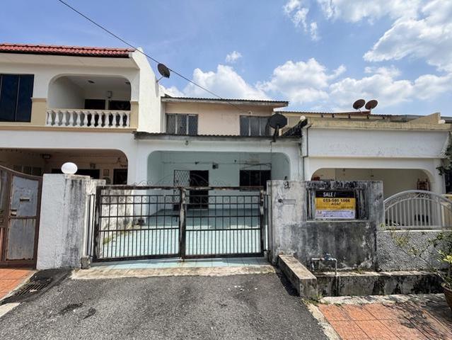 Terraced House for sale in Langat, Selangor
