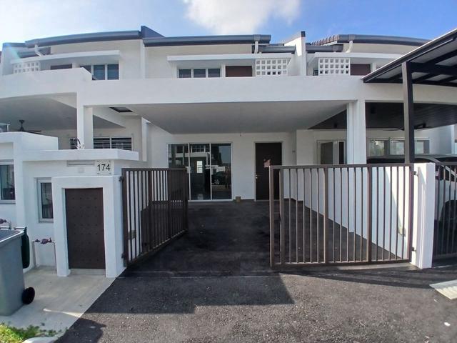 Terraced House for sale in Nilai, Negeri Sembilan