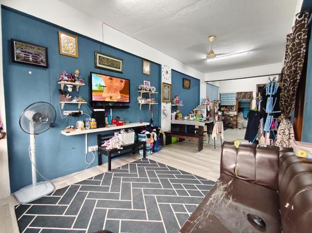 Flat for sale in Kajang, Langat