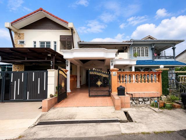Terraced House for sale in Country Heights Damansara, Kuala Lumpur