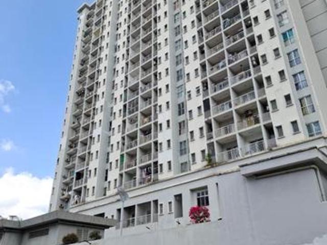 Serviced Residence for sale in Petaling, Subang Jaya