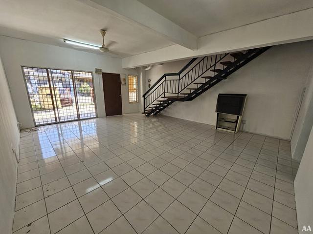 Terraced House for sale in Petaling, Subang Jaya