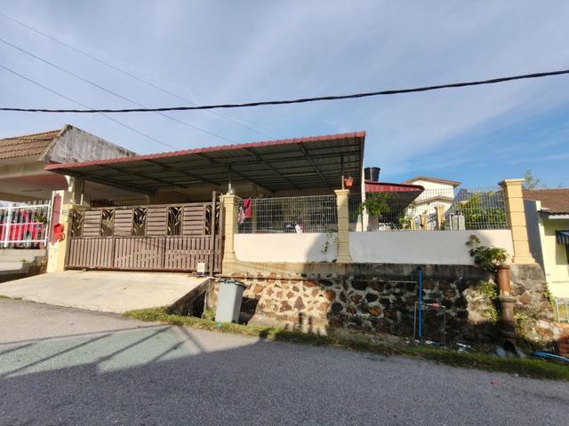 Residential House for sale in Sri Rusa, Negeri Sembilan