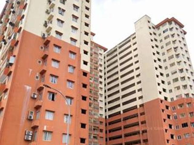 Apartment for sale in Kajang, Langat