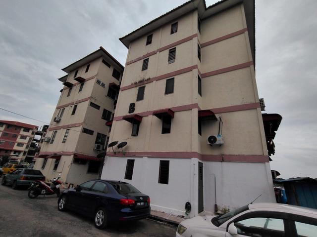 Flat for sale in Wellesley, Penang
