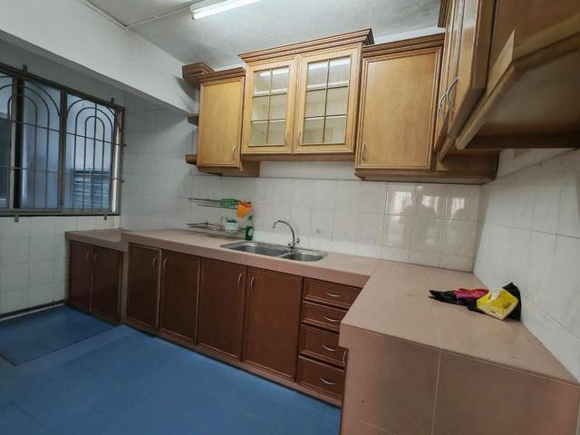 Apartment for sale in Malaka