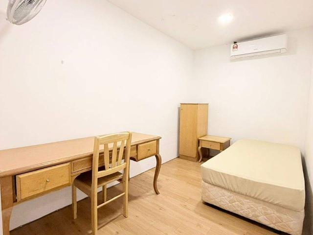 Room for rent in Petaling, Subang Jaya