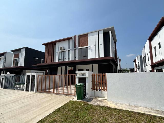Residential House for sale in Kajang, Langat