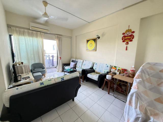 Condominium for sale in Malaka