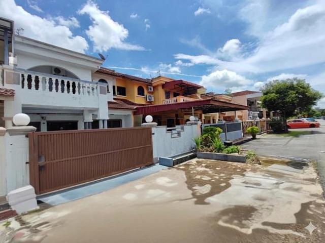Terraced House for sale in Ujong Pasir, Malaka