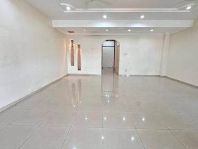 Terraced House for sale in Semabok, Malaka