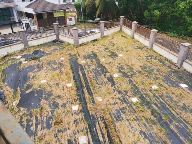 Terraced House for sale in Malaka