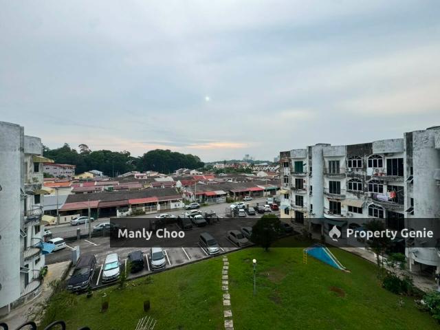 Apartment for sale in Ujong Pasir, Malaka