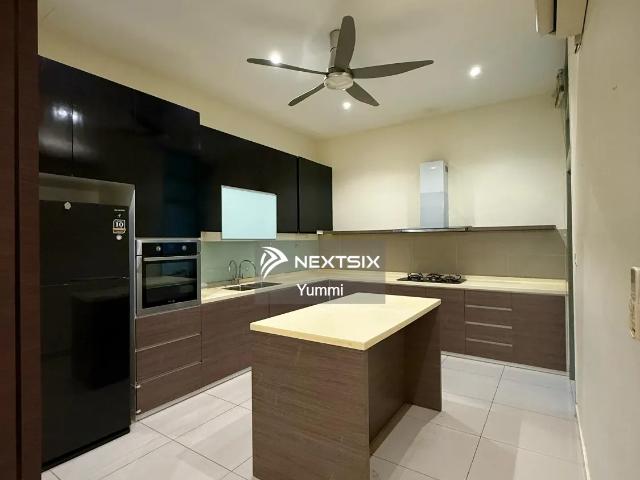 Residential House for sale in Malaka