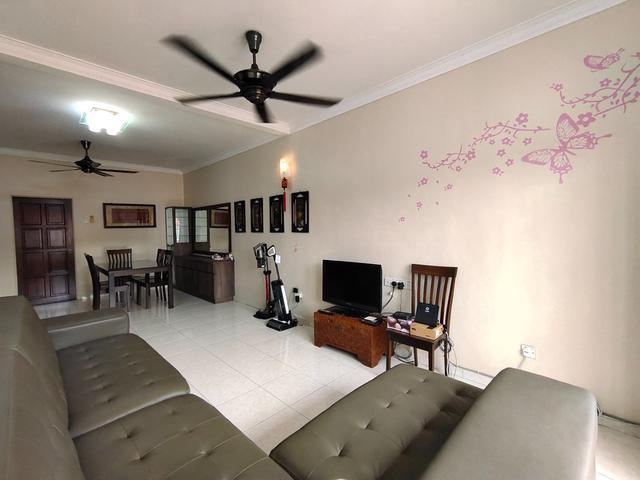 Townhouse for sale in Cheng, Bandaraya Melaka