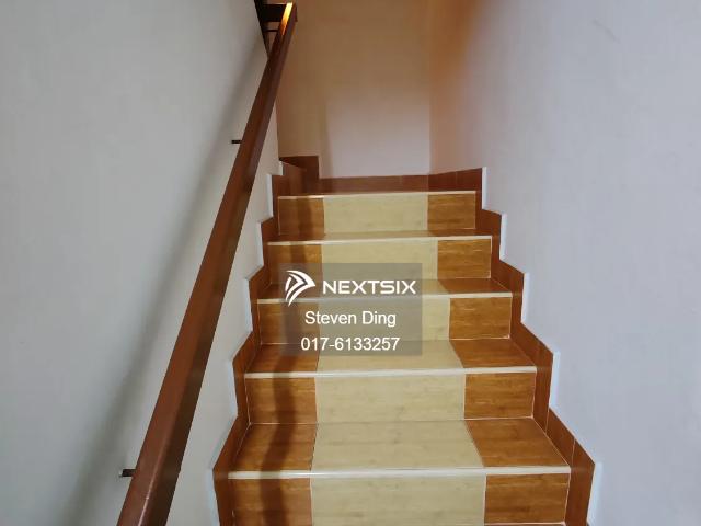 Residential House for sale in Malaka