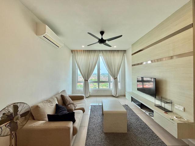 Condominium for sale in Malaka