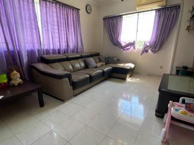 Apartment for sale in Malaka
