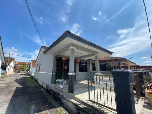 Terraced House for sale in Durian Tunggal, Malaka