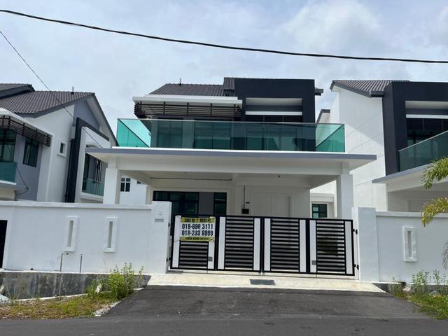 Residential House for sale in Malaka