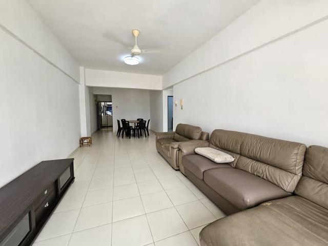 Condominium for sale in Ujong Pasir, Malaka