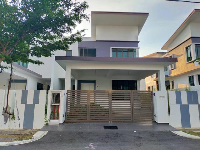 Residential House for sale in Malaka