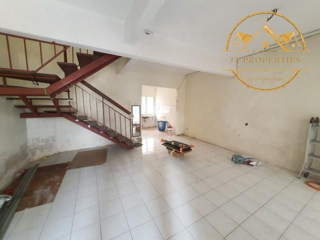 Terraced House for sale in Seri Kembangan, Majlis Bandaraya Subang Jaya