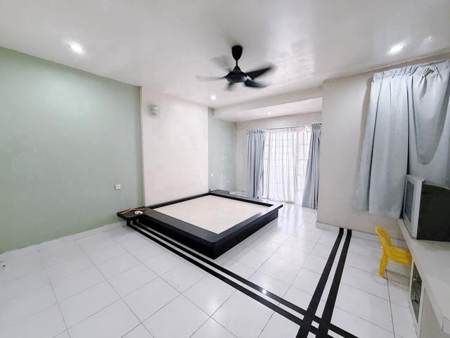 Terraced House for sale in Wellesley, Penang
