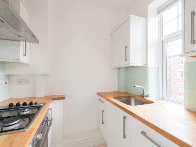 Apartment for rent in Belsize Park, Greater London