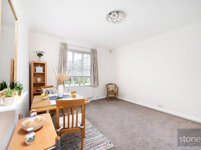 Studio for rent in Belsize Park, Greater London