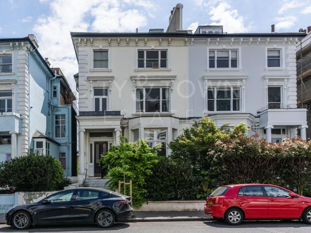 Apartment for rent in Chalk Farm, Greater London
