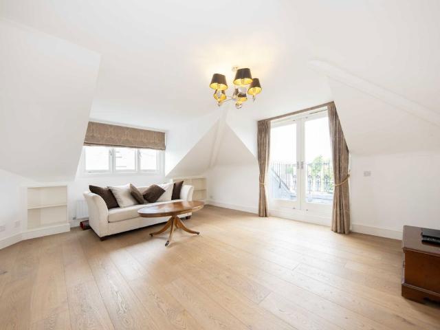 Apartment for rent in Swiss Cottage, Greater London