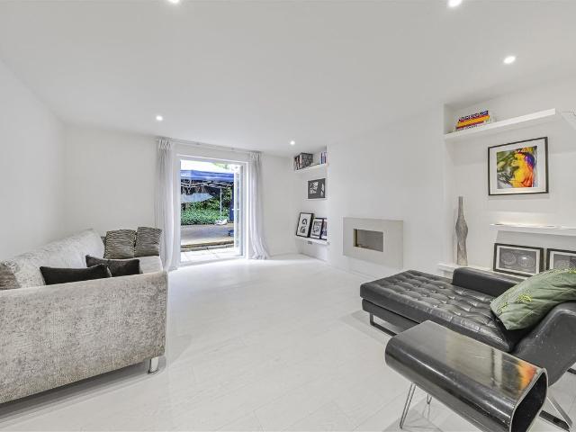 Apartment for rent in South Hampstead, Greater London