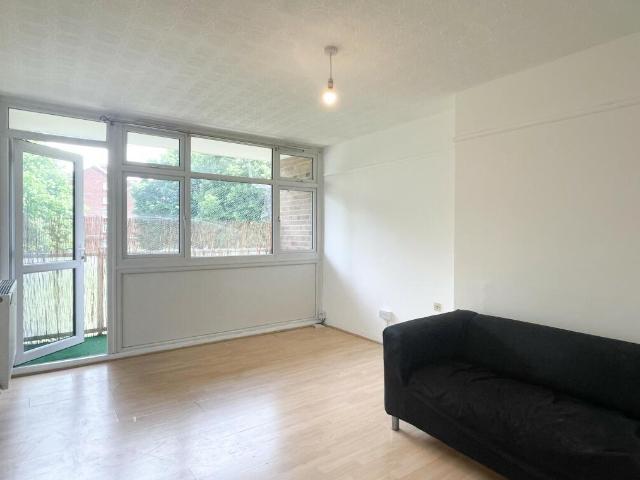 Apartment for rent in Charlton Riverside, Greater London