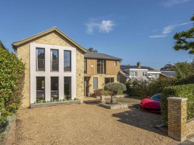 House for rent in London Borough of Merton, Greater London