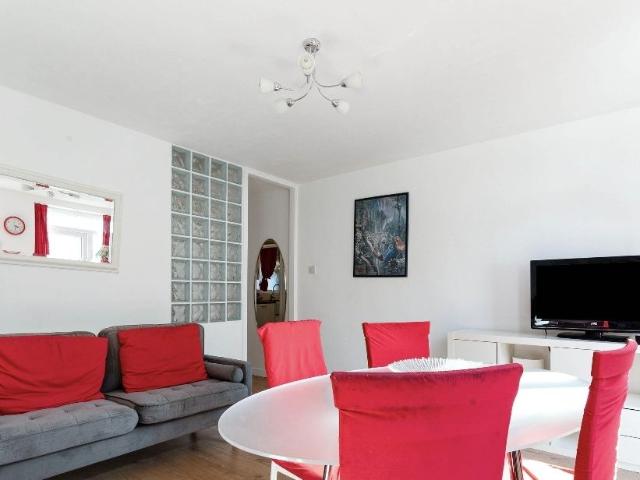 House for rent in Bromley-by-Bow, Greater London
