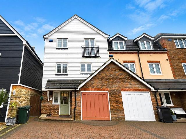 House for rent in Crumbles, Eastbourne