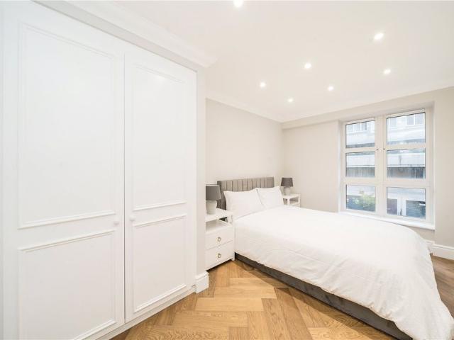 Apartment for rent in St. John's Wood, Greater London