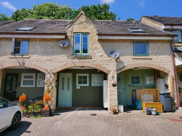 House for rent in School House, Gloucestershire