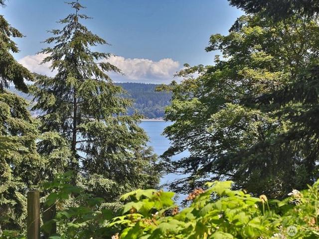 Land for sale in Coupeville, Washington