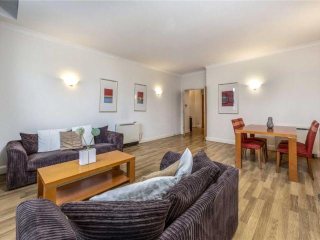 House for rent in South Bank, Greater London