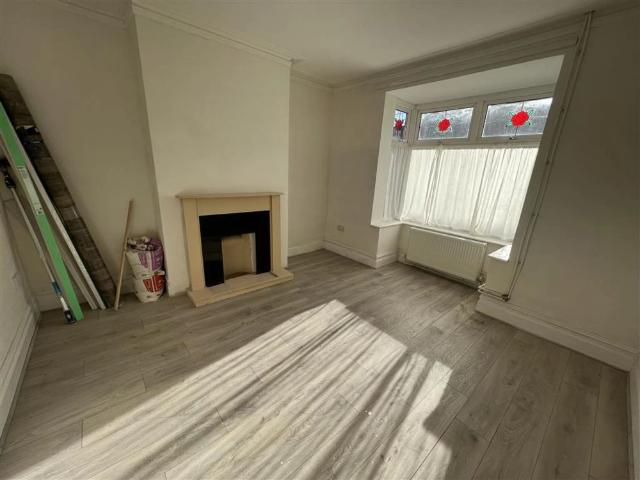 House for rent in Horninglow, East Staffordshire