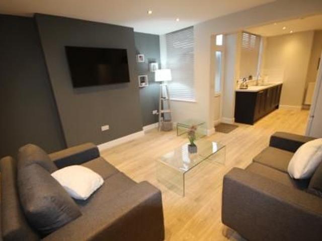 House for rent in Horninglow and Eton, Beamhurst