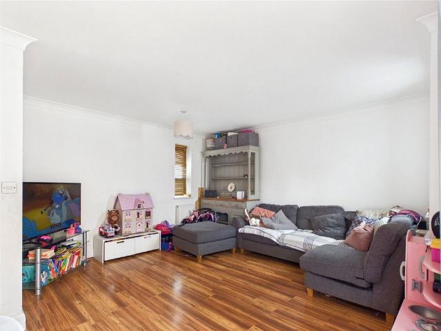 House for rent in California, Key Street
