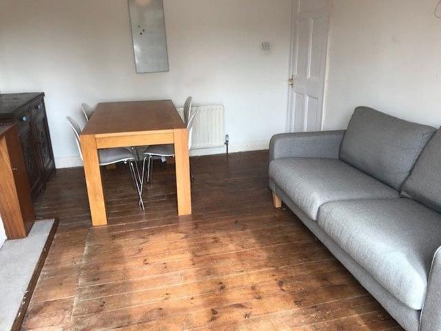 House for rent in Robin Hood, The Slade